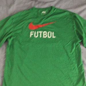 NikeFIT futbol sport tshirt